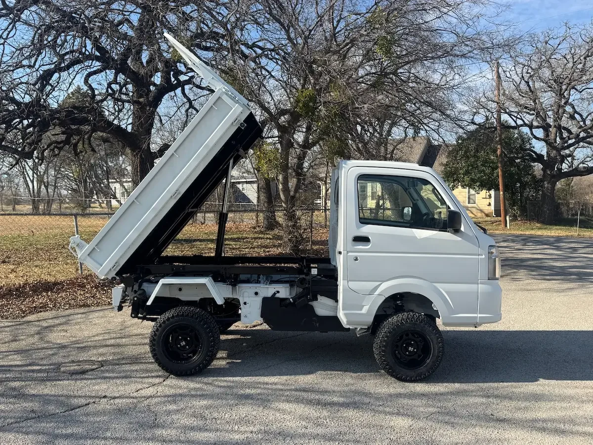 2025 Suzuki Carry Scissor/Dump Bed - Image 5