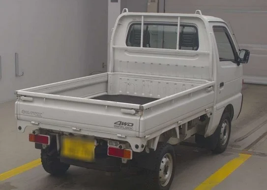 1997 Suzuki Carry 4WD Dump Truck - Image 3