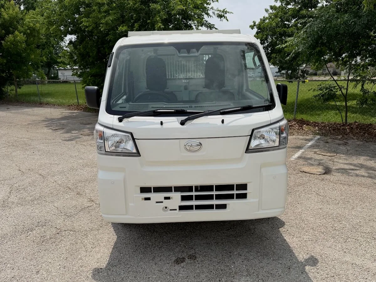 2022 Daihatsu Hijet - Image 8