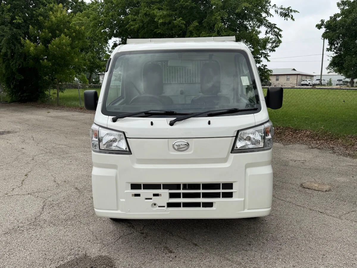 2022 Daihatsu Hijet - Image 8