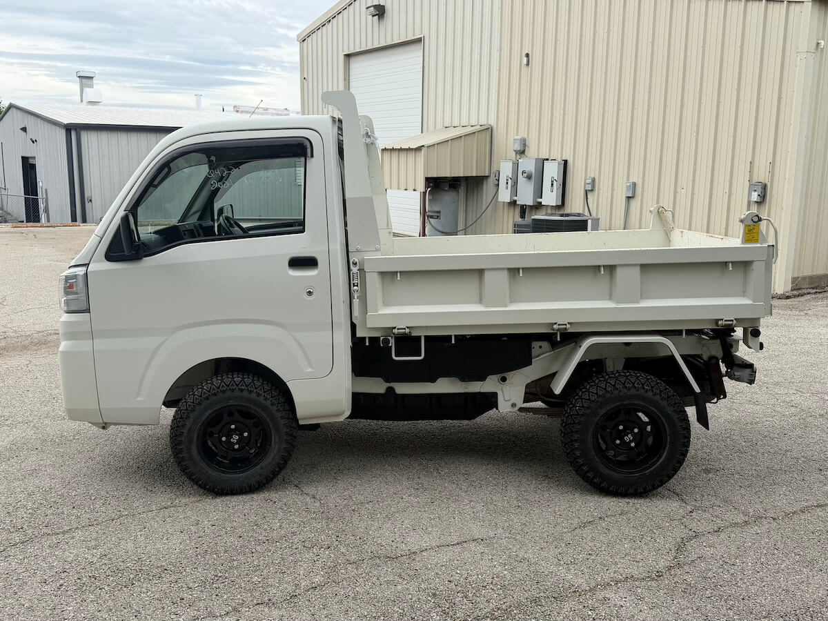 2021 Daihatsu Hijet HD Dump - Image 6